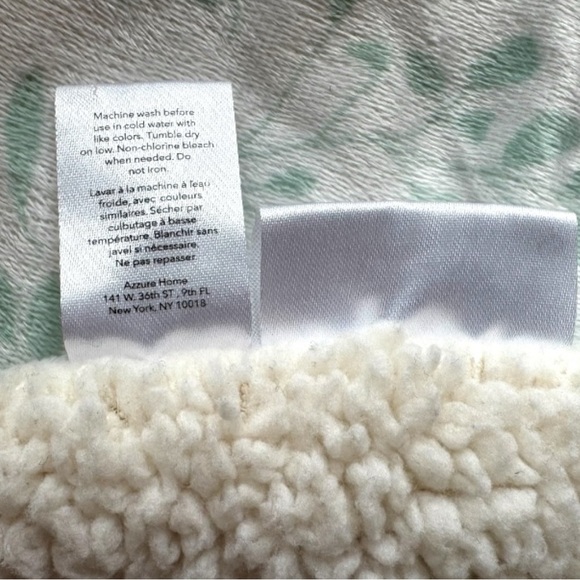 LILA & JACK Baby Blanket - Soft Sherpa Fleece - Green Botanical Print - 39”x30” - Picture 6 of 9